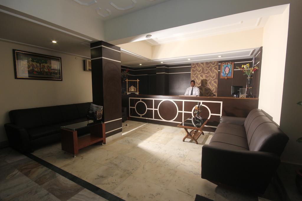 Hotel Urmee Bhubaneswar Zewnętrze zdjęcie