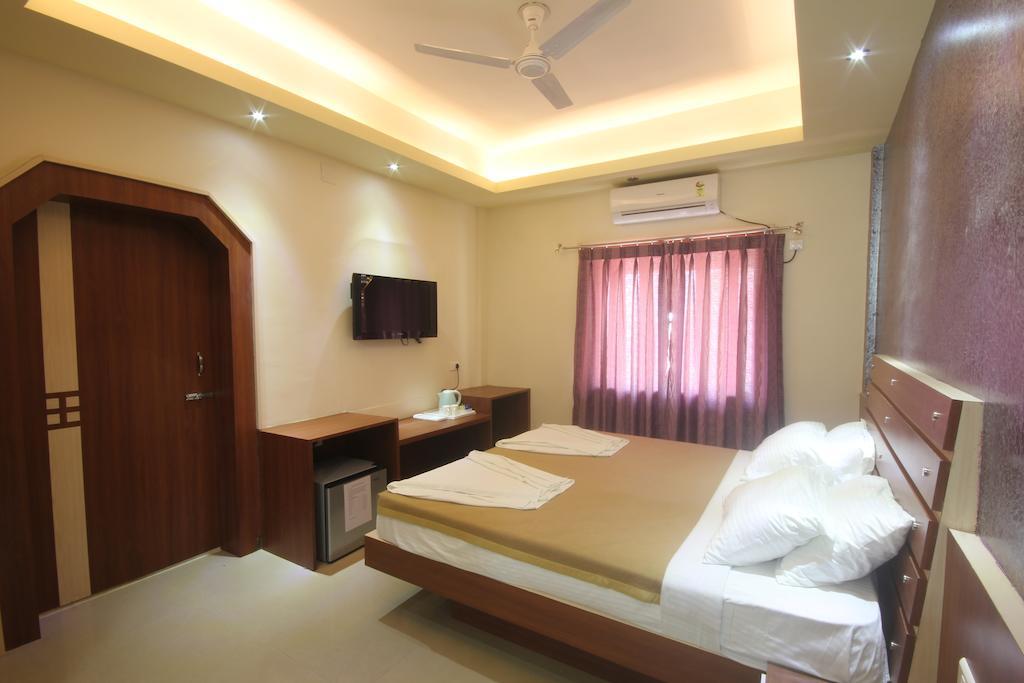 Hotel Urmee Bhubaneswar Zewnętrze zdjęcie